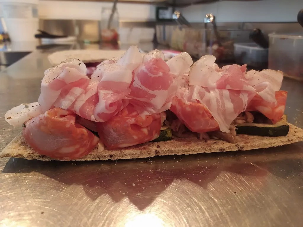 Lo Zio - Piadineria | Birreria_Carovigno_slider_image_3