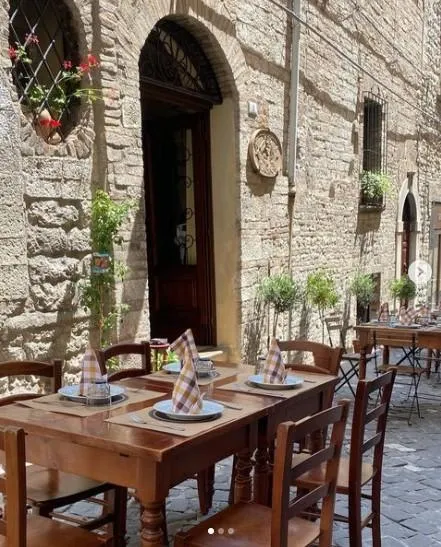 Ristorante Pizzeria Le Fontane restaurant in Cagli