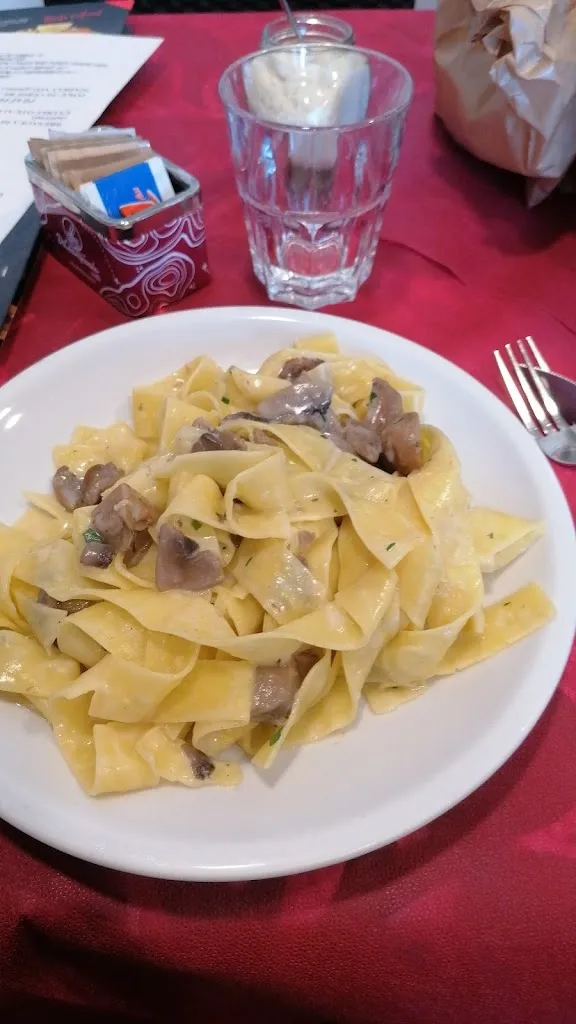 Giuseppe Villani_🍔⚫2Punto2 - Food & Drink 🍕🍷_Campocavallo_review