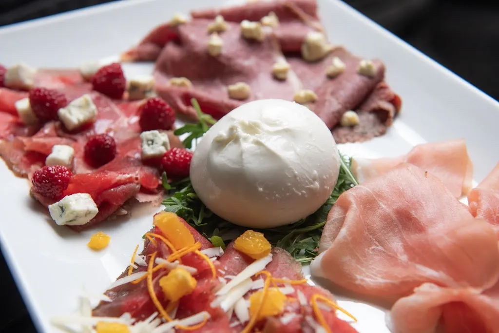 🍔⚫2Punto2 - Food & Drink 🍕🍷_Campocavallo_slider_image_2