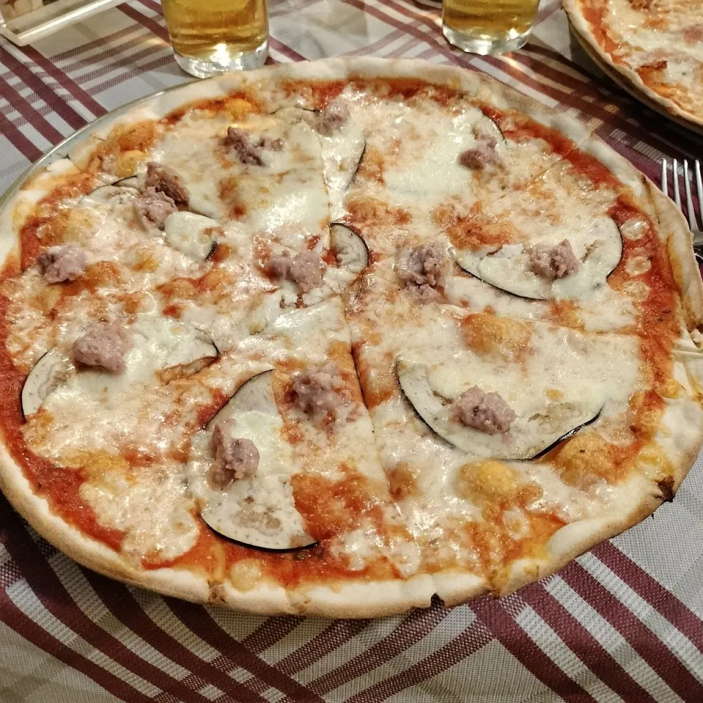 stefano costantini_Mascalzone Latino_Campiglione_review