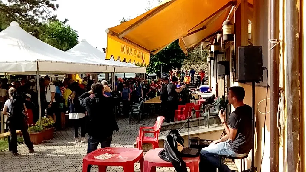 Bar Monia Di Albani Anna_Camporotondo di Fiastrone_slider_image_2