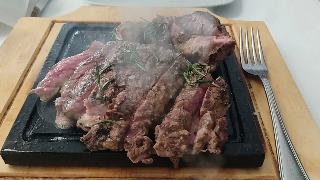 Ristorante Pizzeria Dai Fratelli_Calcinelli_slider_image_2