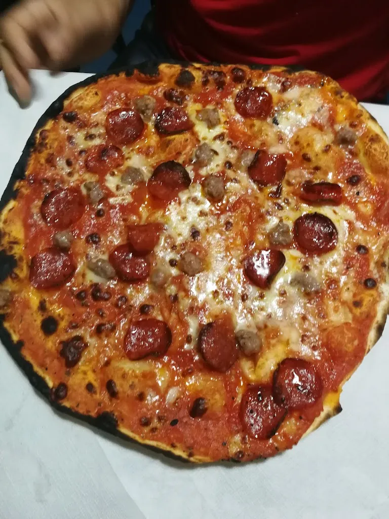 maddalena storoni_Pizzeria Posto Pubblico_Calcinelli_review