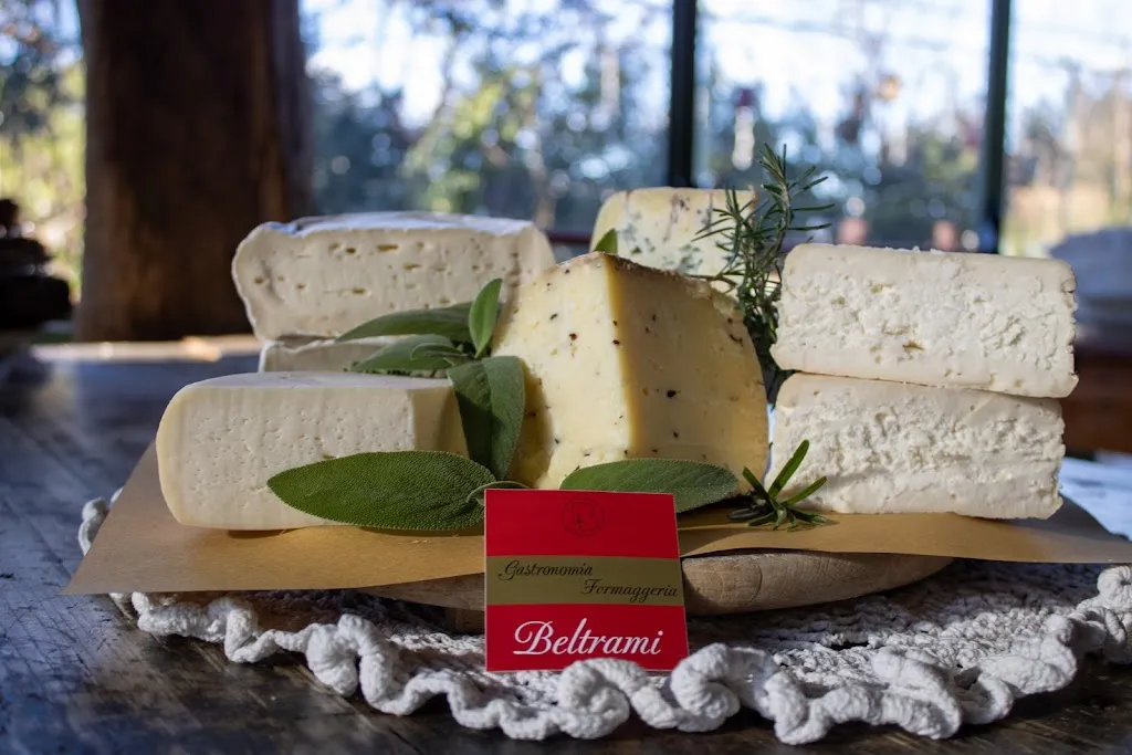 Ristorante La Greppia_Calcinelli_slider_image_3