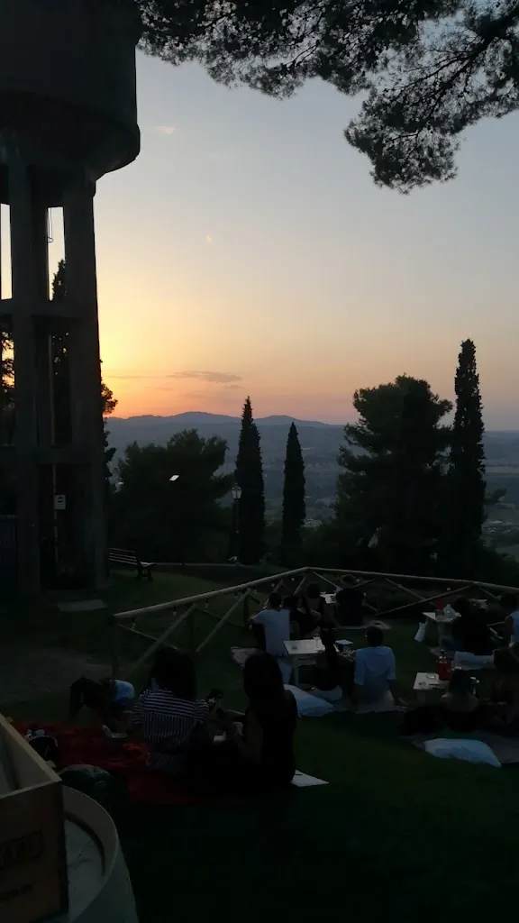 Mart Sietses_Frescheria di Monte_Calcinelli_review