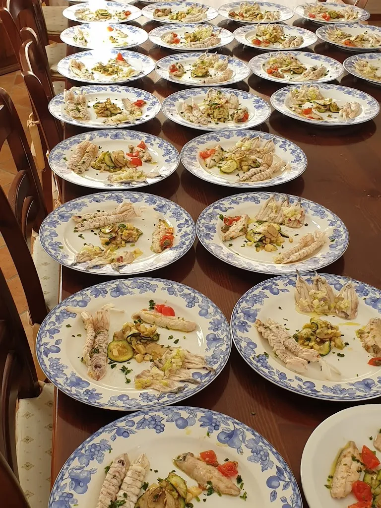 agriturismo "Il Chicco" restaurant in Calcinelli