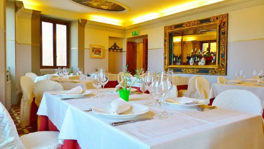 Ristorante Da Matteo Montemaggiore Colli al Metauro restaurant in Calcinelli