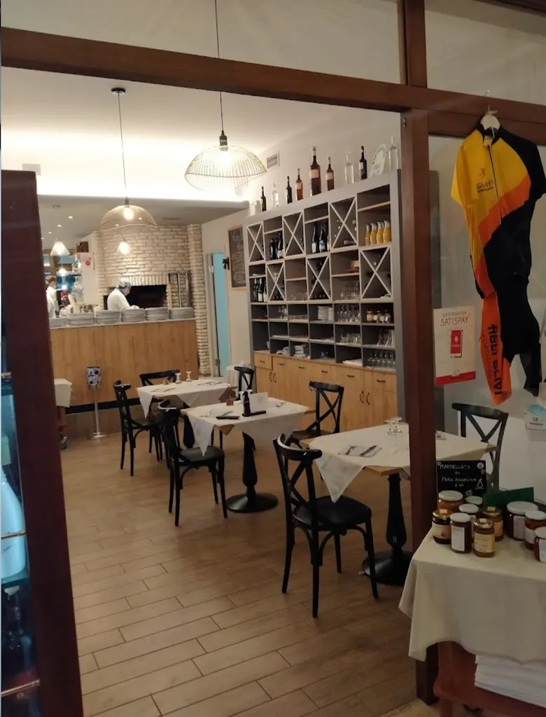 Ristorante Pizzeria Agli Olivi_Calcinelli_slider_image_3