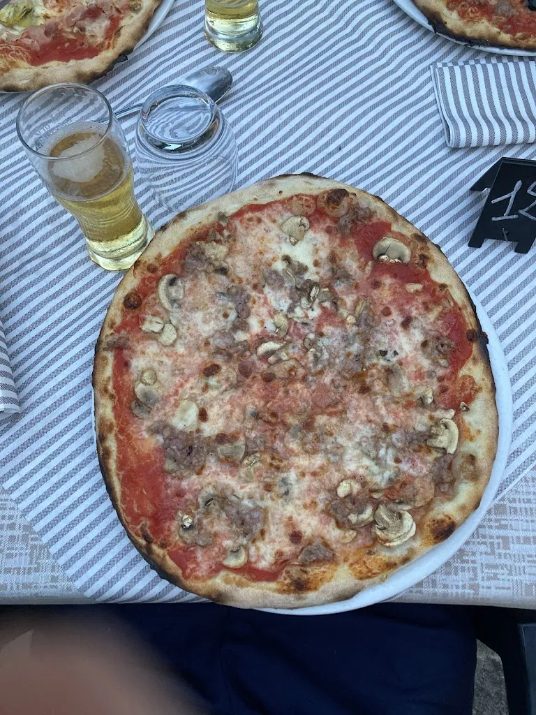 Ferro_Al Mandorlo Ristorante Pizzeria_Calcinelli_recensione