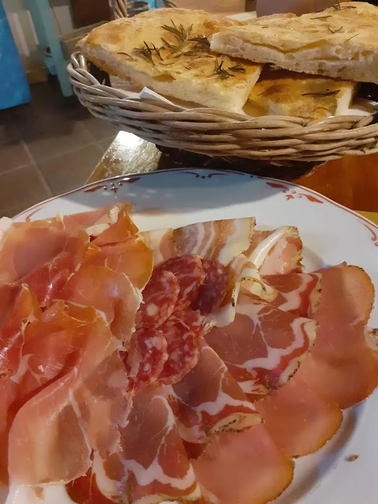 Ristorante Da Luisa cucina tipica marchigiana_Calcinelli_slider_image_2