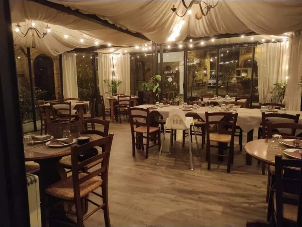 Ristorante pizzeria Il Borgo restaurant in Campofilone