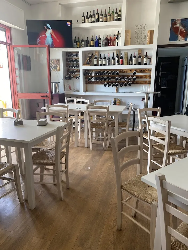 Vic8 Bistrot_Campofilone_slider_image_1