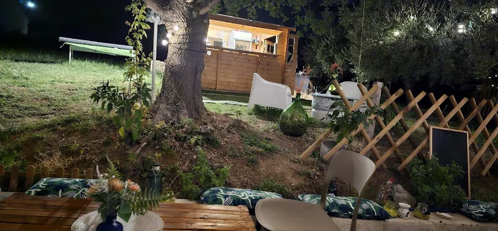 gaia stagnitti_The Garden by Carmen_Capodarco_review