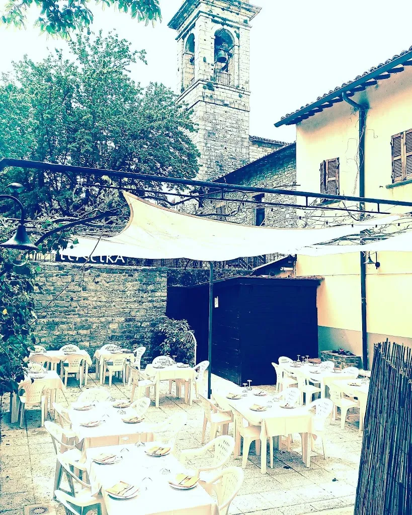 Tenetra restaurant in Cantiano