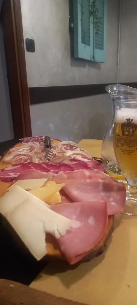 Giuliana di Lullo_Antica Hosteria_Cantiano_recensione