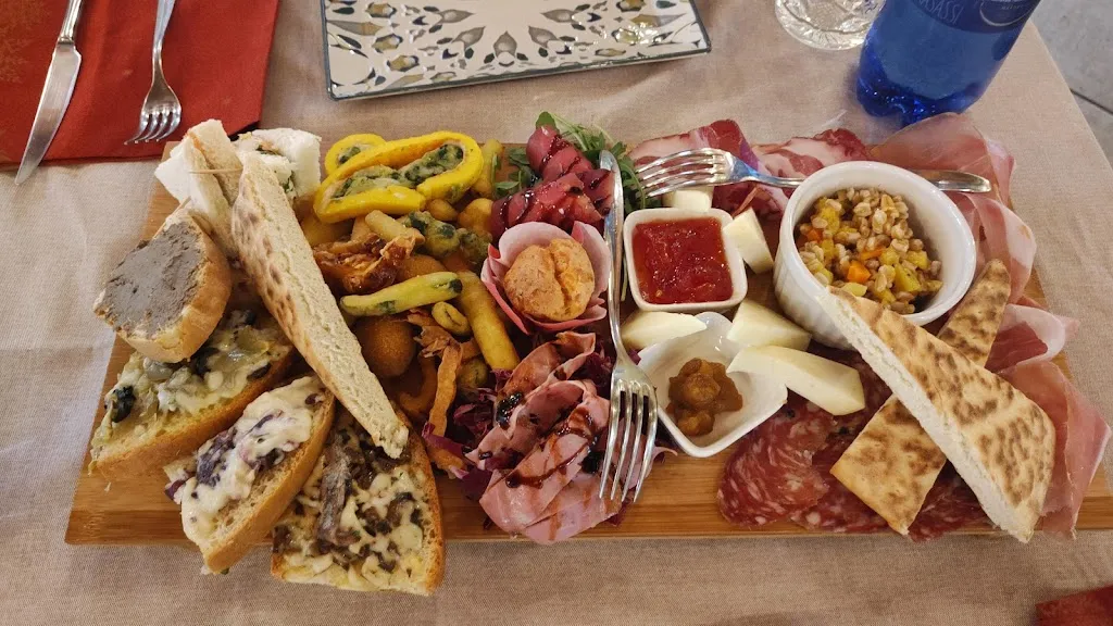 La Stazione Di Posta_Cantiano_slider_image_3