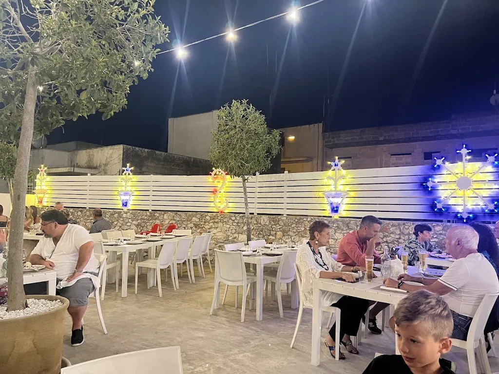 Al Boschetto restaurant in Carovigno