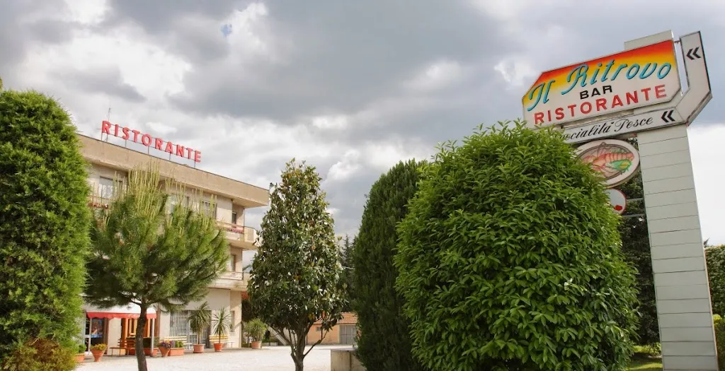 Ristorante "Il Ritrovo" restaurant in Casette Verdini