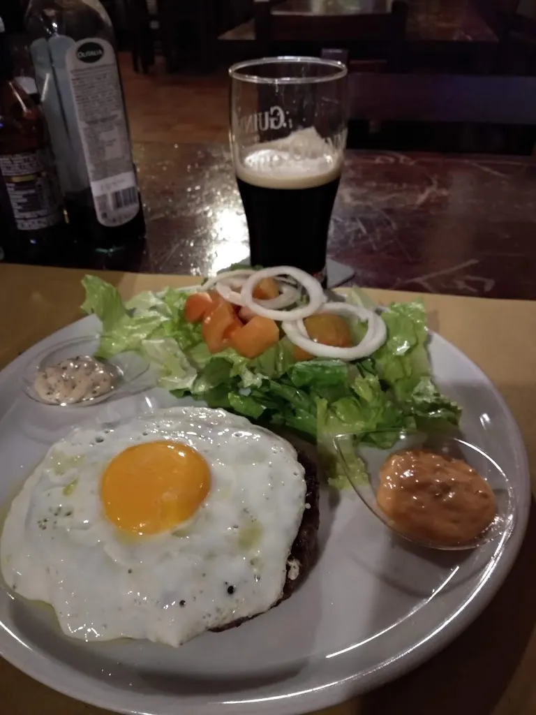 bascir al zein_Tipsy Pub Di Minnozzi Enzo E Ciucci Gianni Snc_Casette Verdini_review