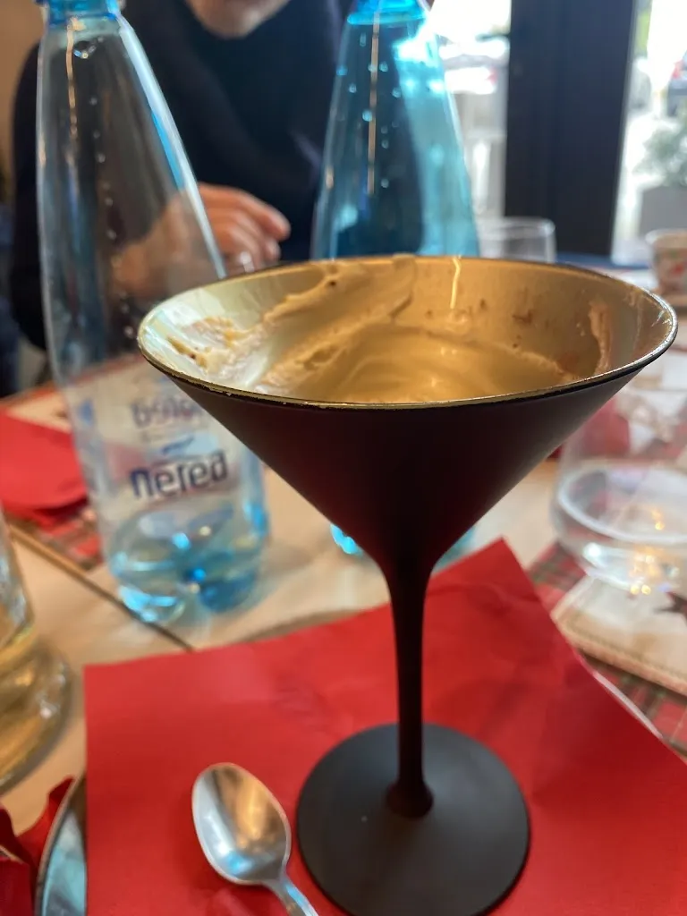 Martina Lanza_On The Road_Castelbellino_review