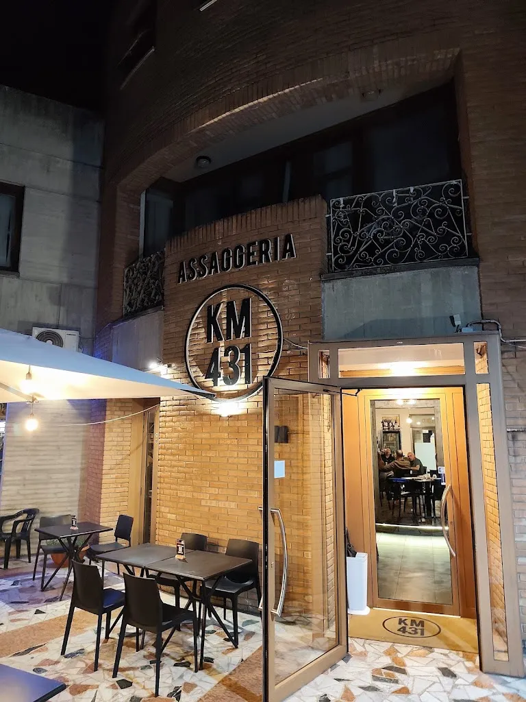 Assaggeria Km431 Castel di Lama restaurant in Castel di Lama