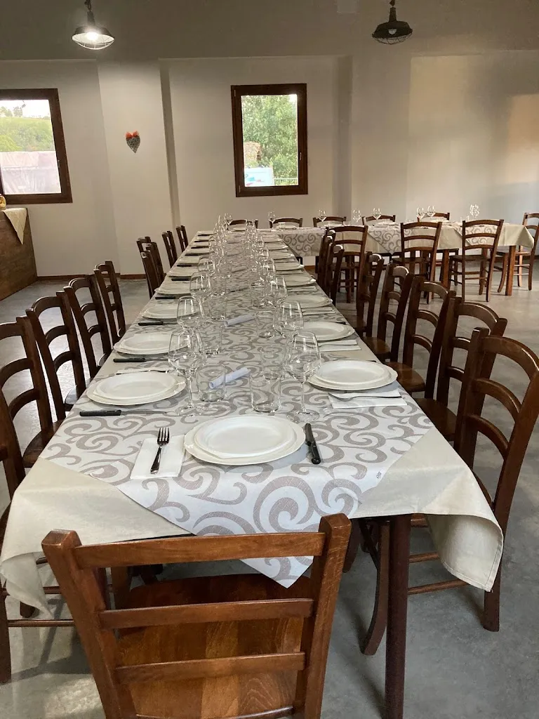 Agriturismo Terre Antiche restaurant in Castelleone di Suasa