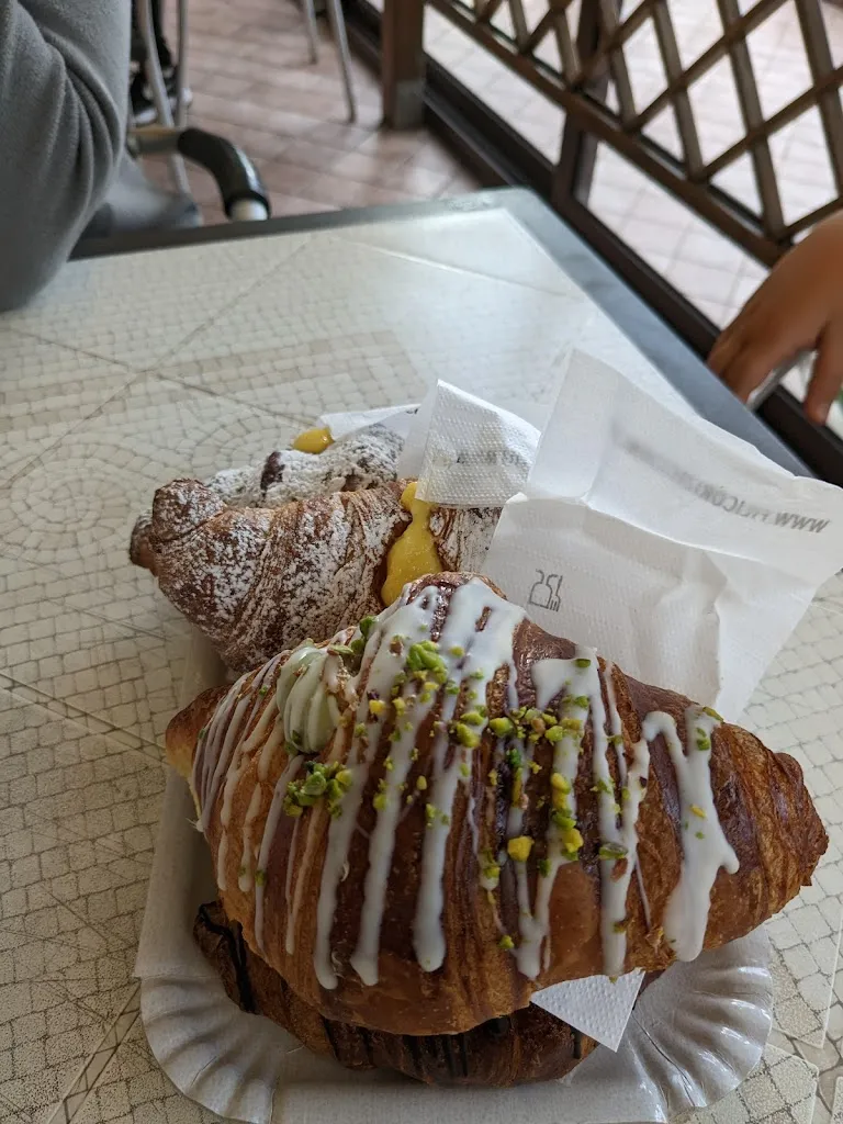 Menu_Pasticceria Bar Pizzeria Arcobaleno_Castelleone di Suasa_image_1