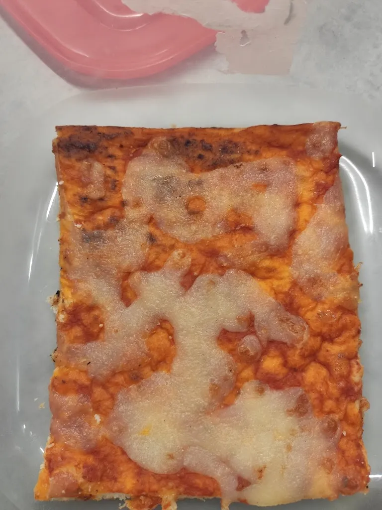 Gaia Giuliani_Pasticceria Bar Pizzeria Arcobaleno_Castelleone di Suasa_review