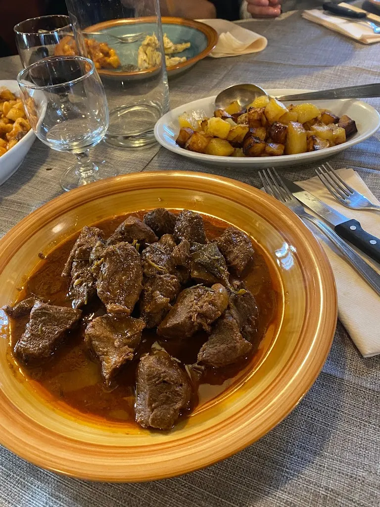 SAMUEL RUSSELLINI_Ristorante Rosticceria Vecchio Montefeltro_Carpegna_review