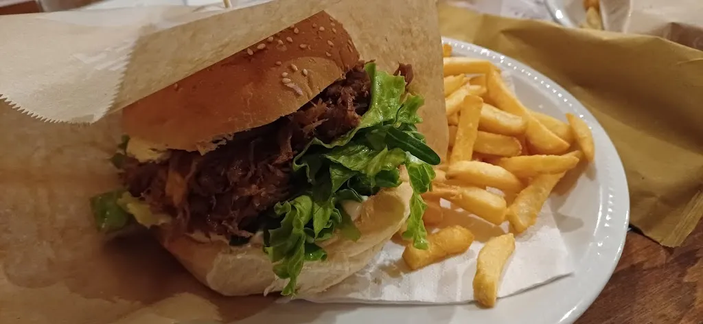 American Lounge Lake_Carpegna_slider_image_2