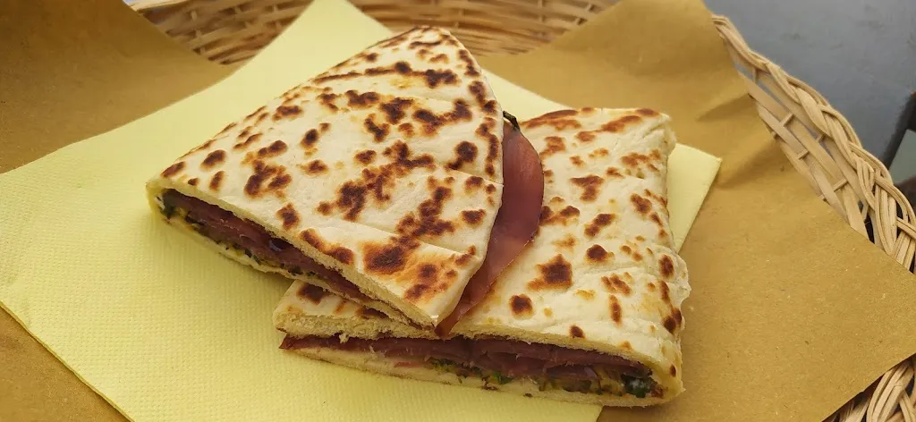 Silvia_IL CROSTOLO DI CARPEGNA_Carpegna_review