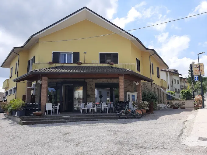 Ristorante Pizzeria Camere La Rupe_Carpegna_slider_image_3