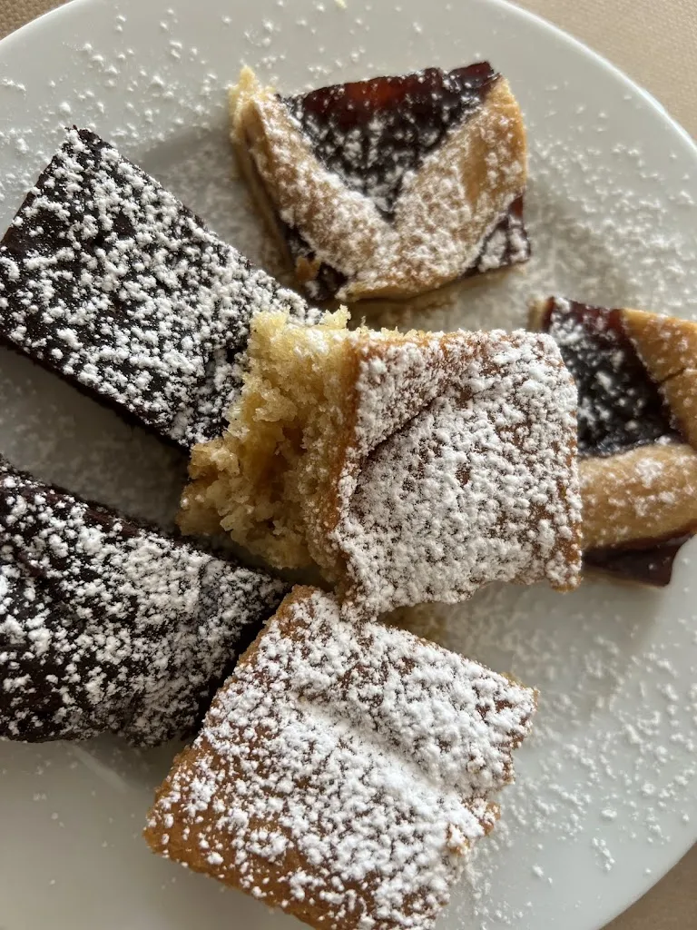 Emily Robinson_Agriturismo Le Piagge_Castelplanio_review