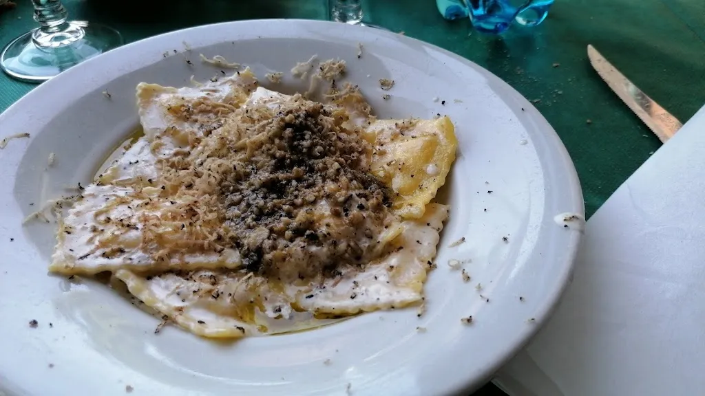 Ermes Sedini_Ristorante Dell'Erborista Work man_Castelsantangelo sul Nera_review