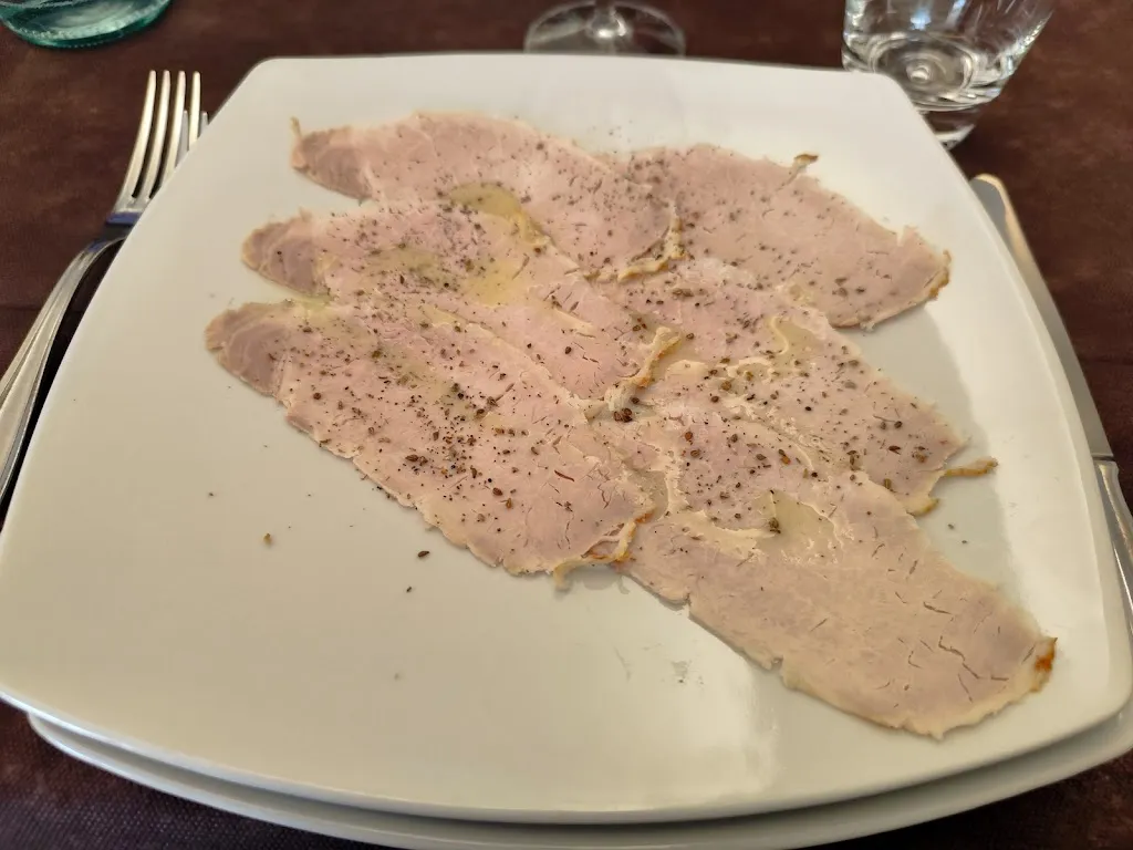 Stefano Paradisi_Hotel Teta_Castignano_review