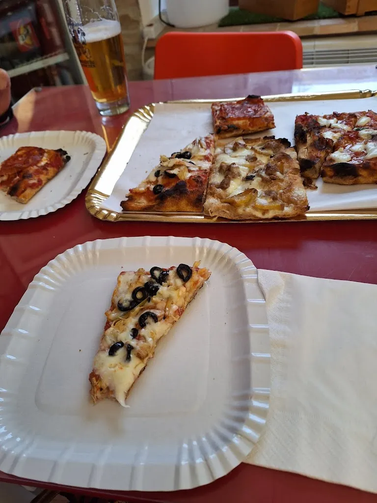 Elisabarth Rinaldi_Pizza Sound_Castignano_review