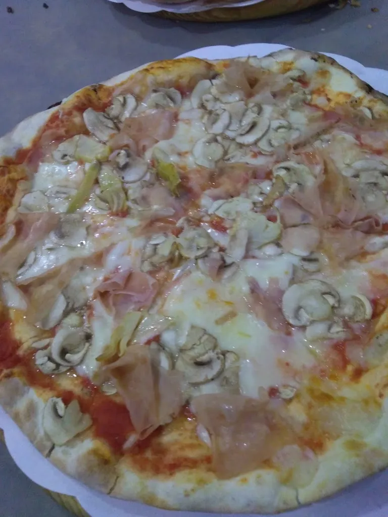 Menu_Pizzeria Ristorante La Lanterna_Castelraimondo_image_1