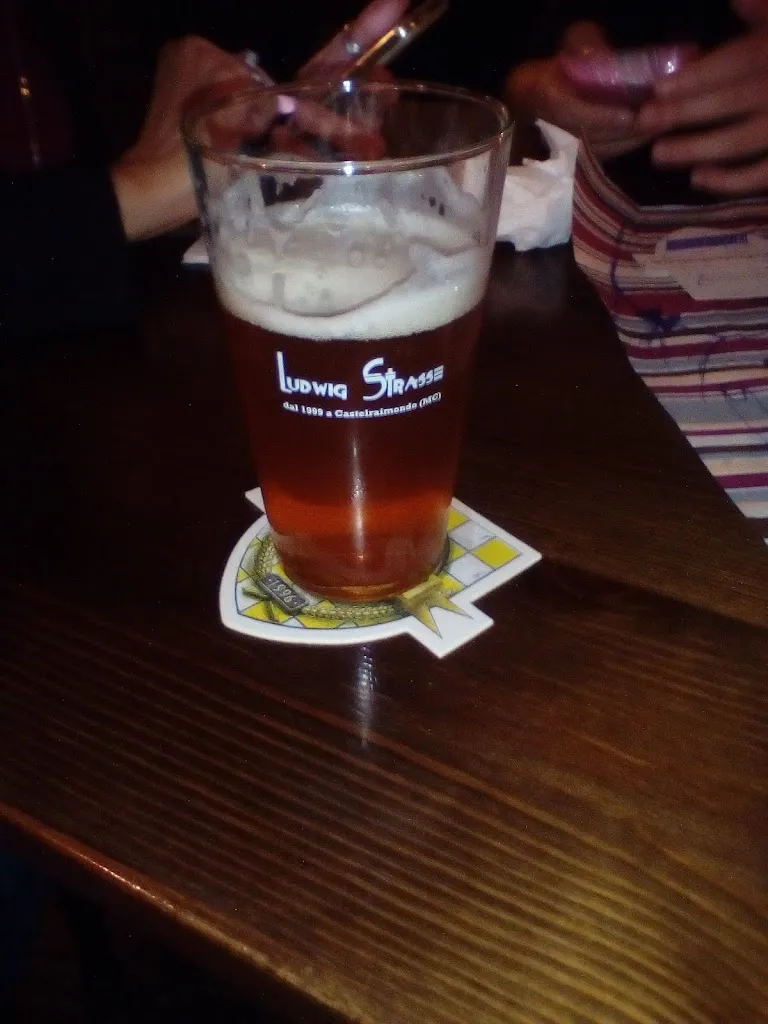 Menu_Pub Ludwig Strasse_Castelraimondo_image_4