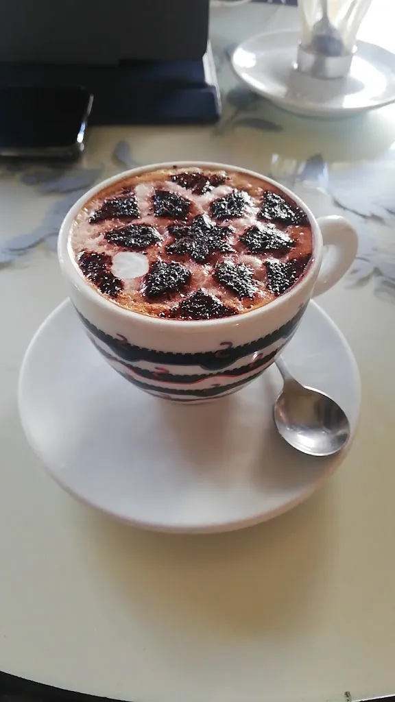 Menu_Central Gelateria M & R Montecchia_Castelraimondo_image_3