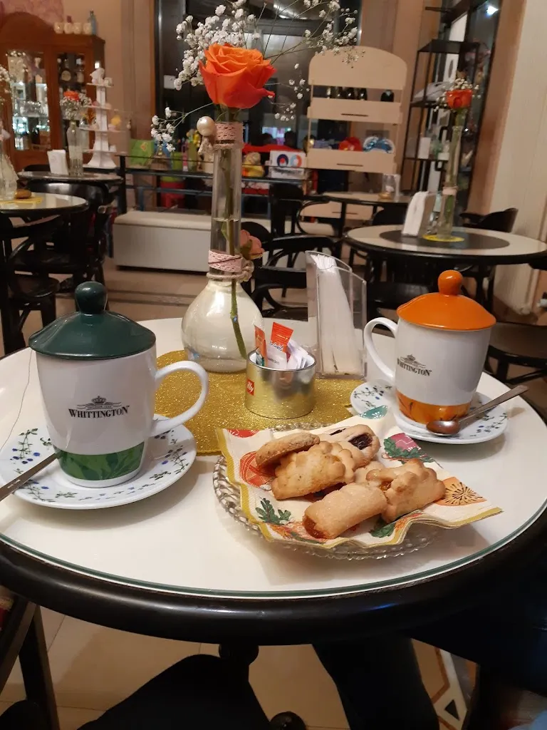 Menu_Central Gelateria M & R Montecchia_Castelraimondo_image_6