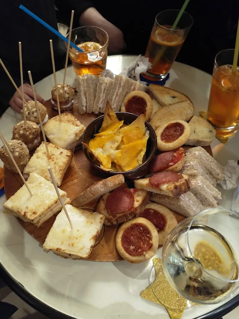 Menu_Central Gelateria M & R Montecchia_Castelraimondo_image_8