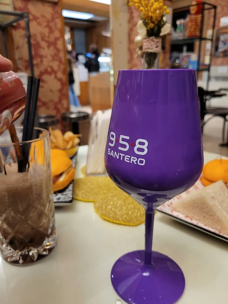 Menu_Central Gelateria M & R Montecchia_Castelraimondo_image_9