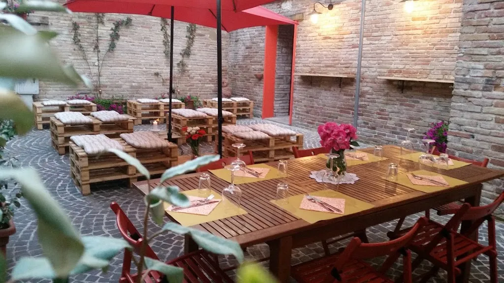 Osteria da Buraccio' restaurant in Cerreto d'Esi