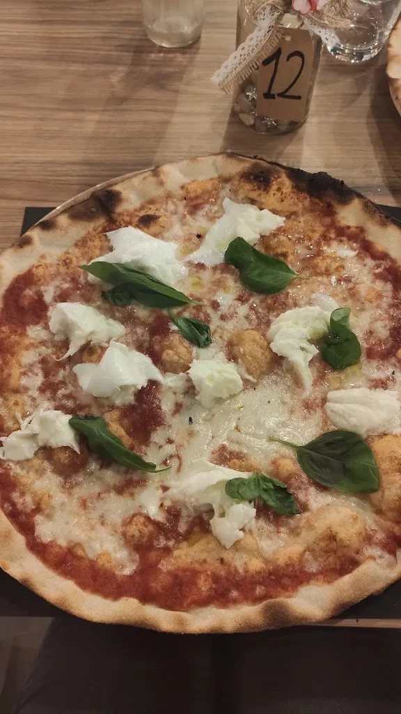 Tiziana Casale_Pizzeria Gatto Matto_Cerreto d'Esi_review