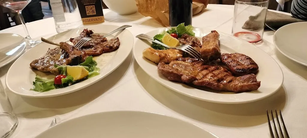 Paola Coppari_La Taverna Di Ro_Cingoli_review