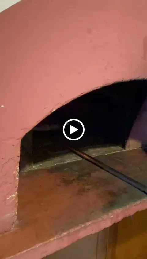 Pizzeria La piccola Napoli_Carovigno_slider_image_2