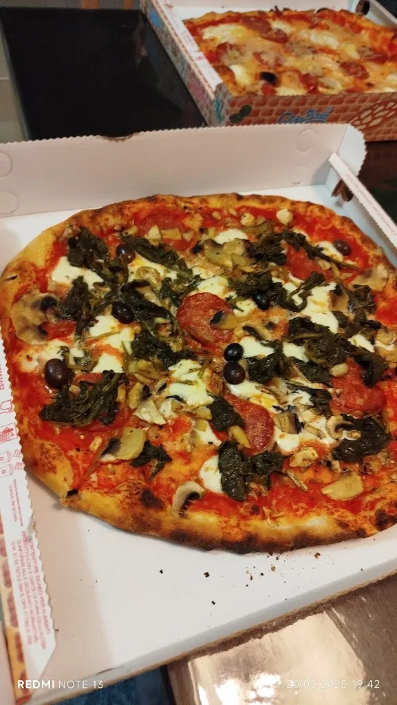 Stefania Pavoncelli_Pizzeria La Voglia Matta a Carovigno_Carovigno_review