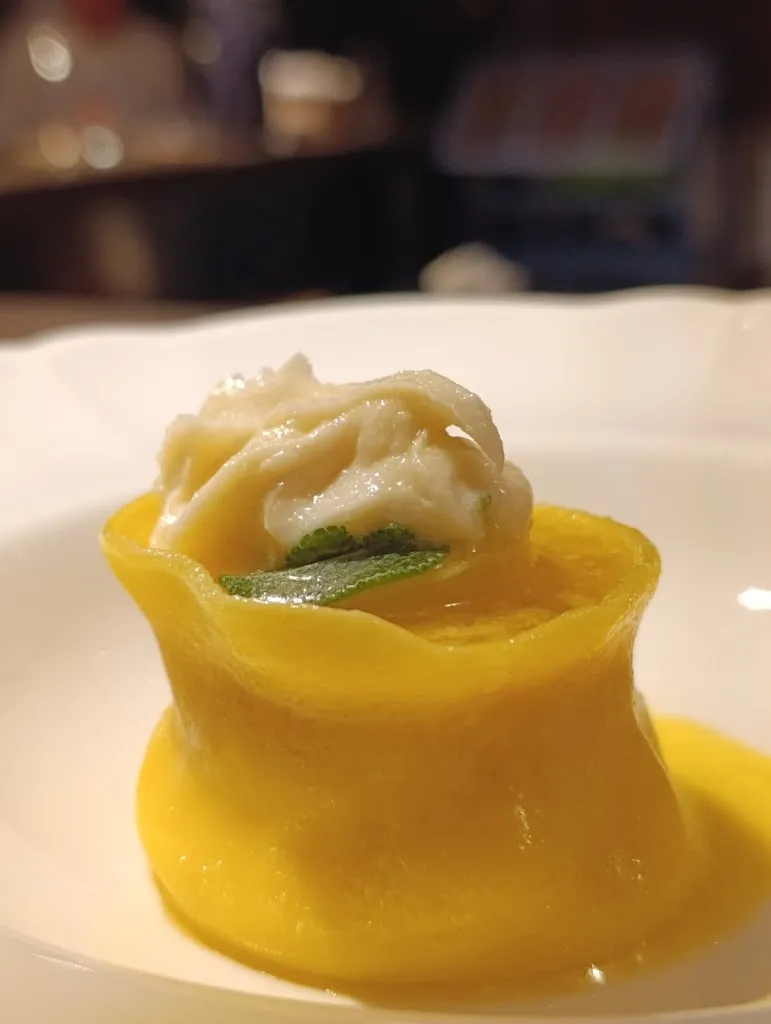 Lorenzo Paci_QUEI DÓ di Zappi Lorenzo & Pespani Dafne_Castelfidardo_review