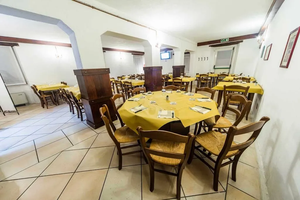 La Taberna Braceria Pizzeria di Marzella Annamaria restaurant in Castelfidardo